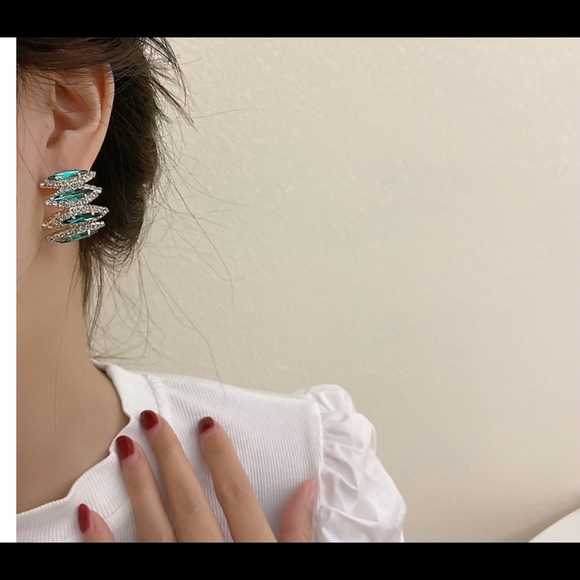 Gold plated Green hoop earrings - Picture 2 of 5